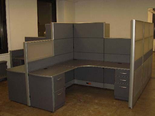 executive-deluxe-cubicle
